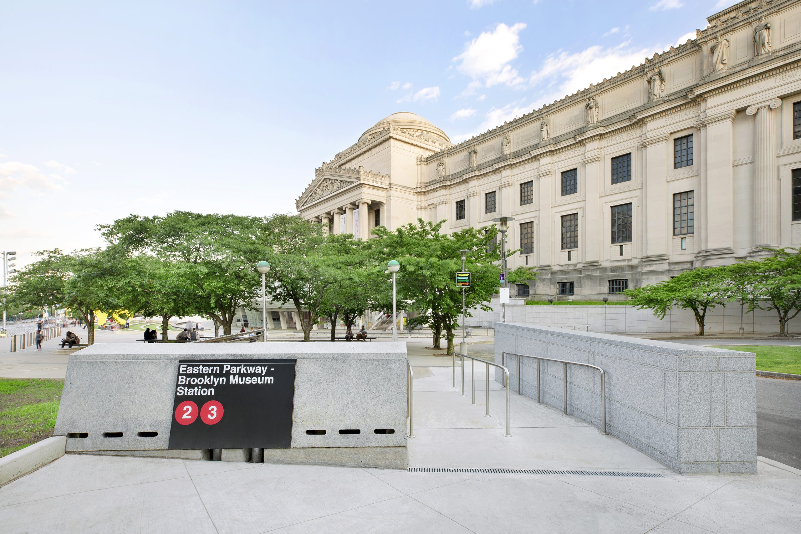 Eastern Parkway Brooklyn Museum Subway Station by Ola Wilk 08 (1)